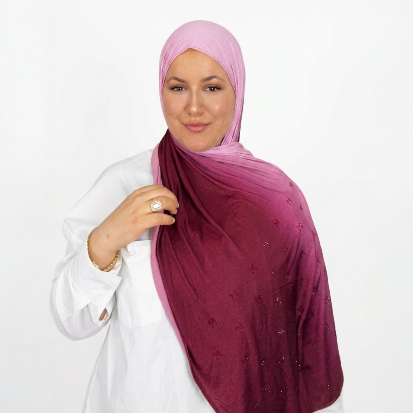 Chal de Algodón Stretch Premium con Cristales Brillantes | Elegancia y Comodidad Diaria