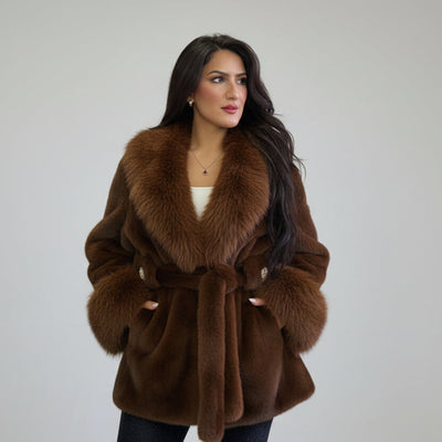 ABRIGE DE PELO CORTO