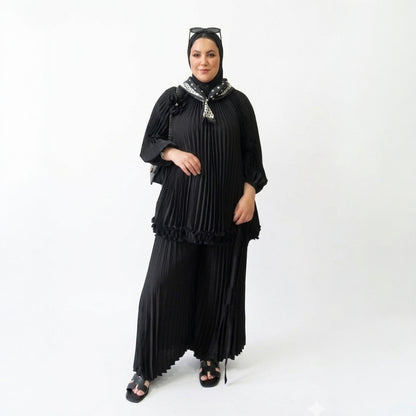Conjunto Plisado Elegante “Maya” de 2 Piezas | Estilo Floral Negro y Blanco